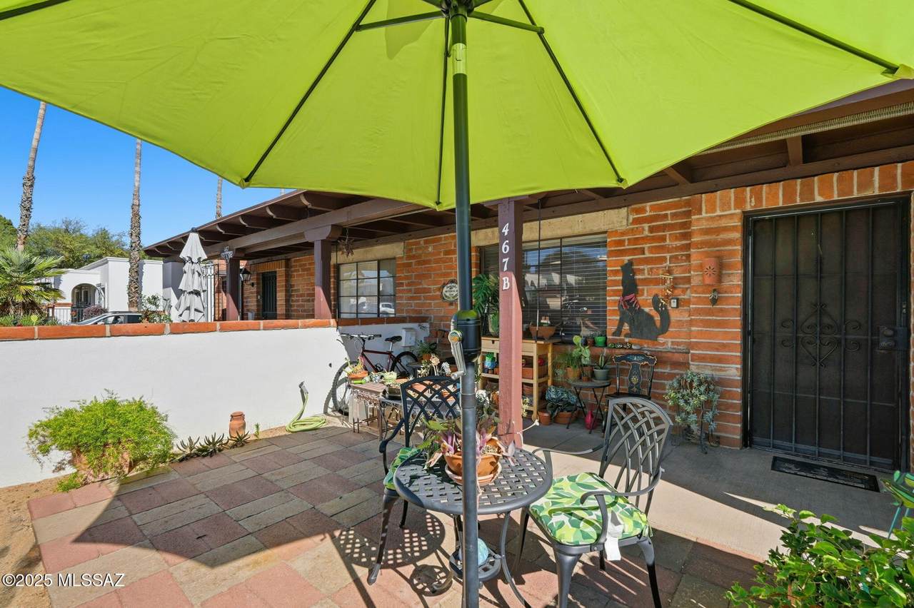 467 Paseo Madera - Photo 1