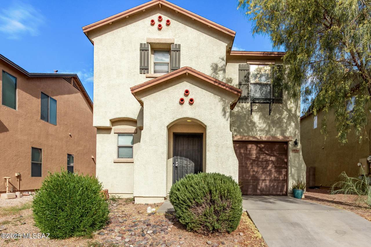 6939 Blueeyes Drive - Photo 1