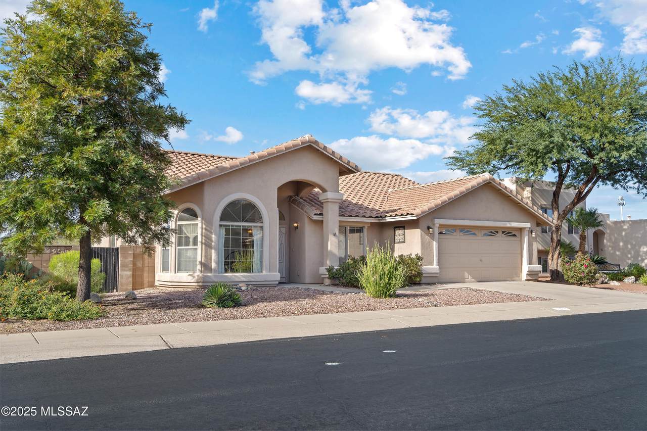 11815 Cassiopeia Drive - Photo 1