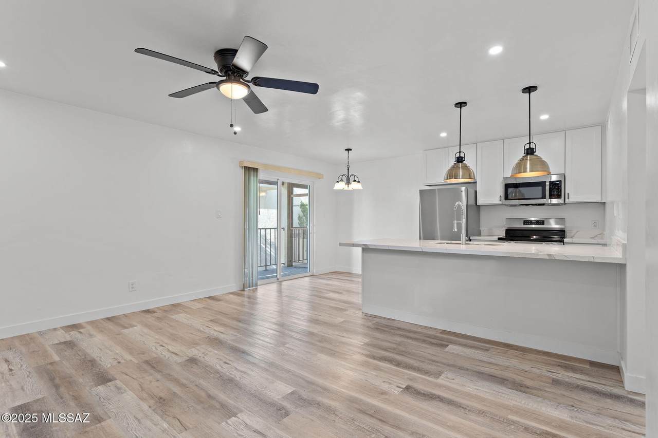 1600 Wilmot Road - Photo 1