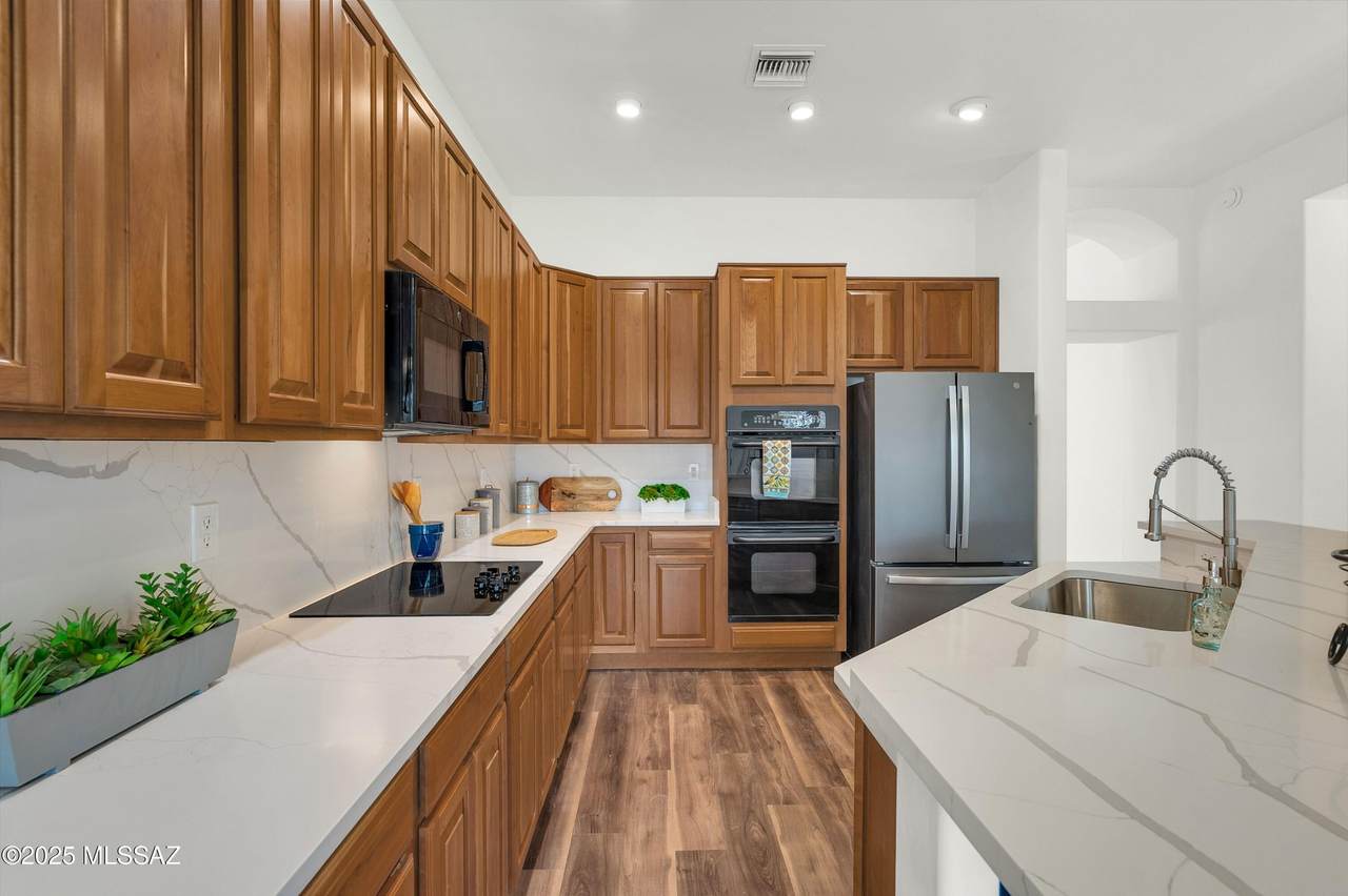 8826 Sky Dancer Circle - Photo 1