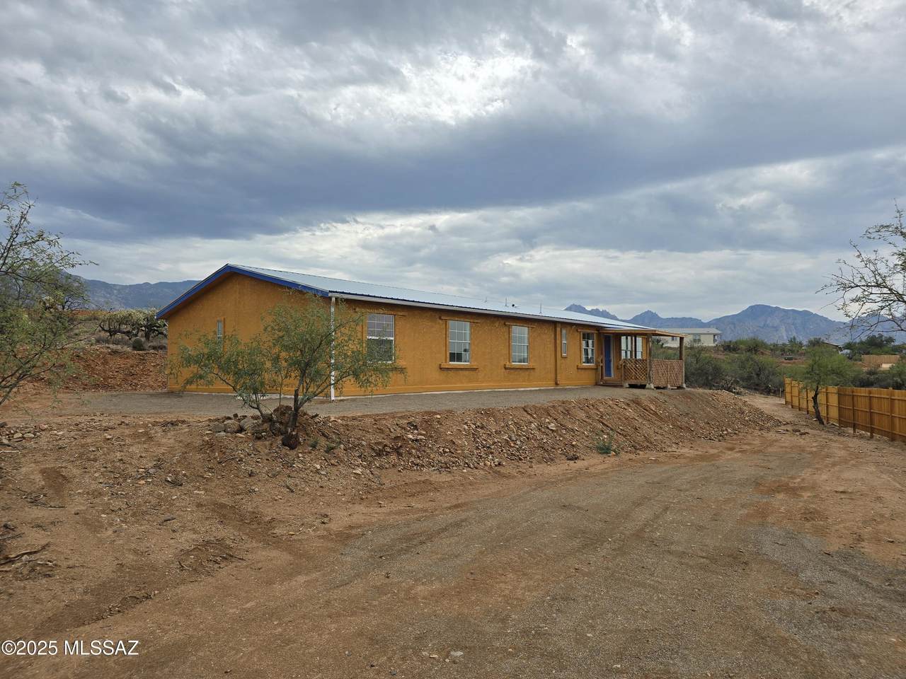 15785 Twin Lakes Drive - Photo 1