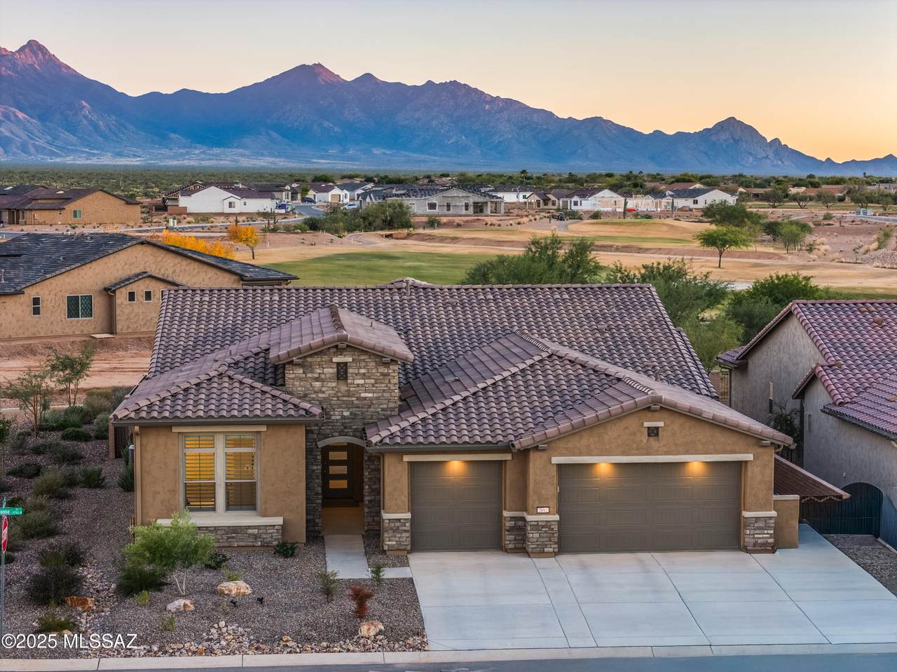 2692 Sorbonne Drive - Photo 1