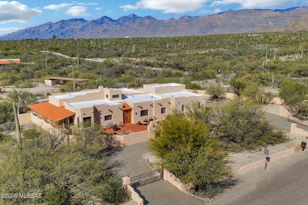 2305 El Camino Rinconado - Photo 1