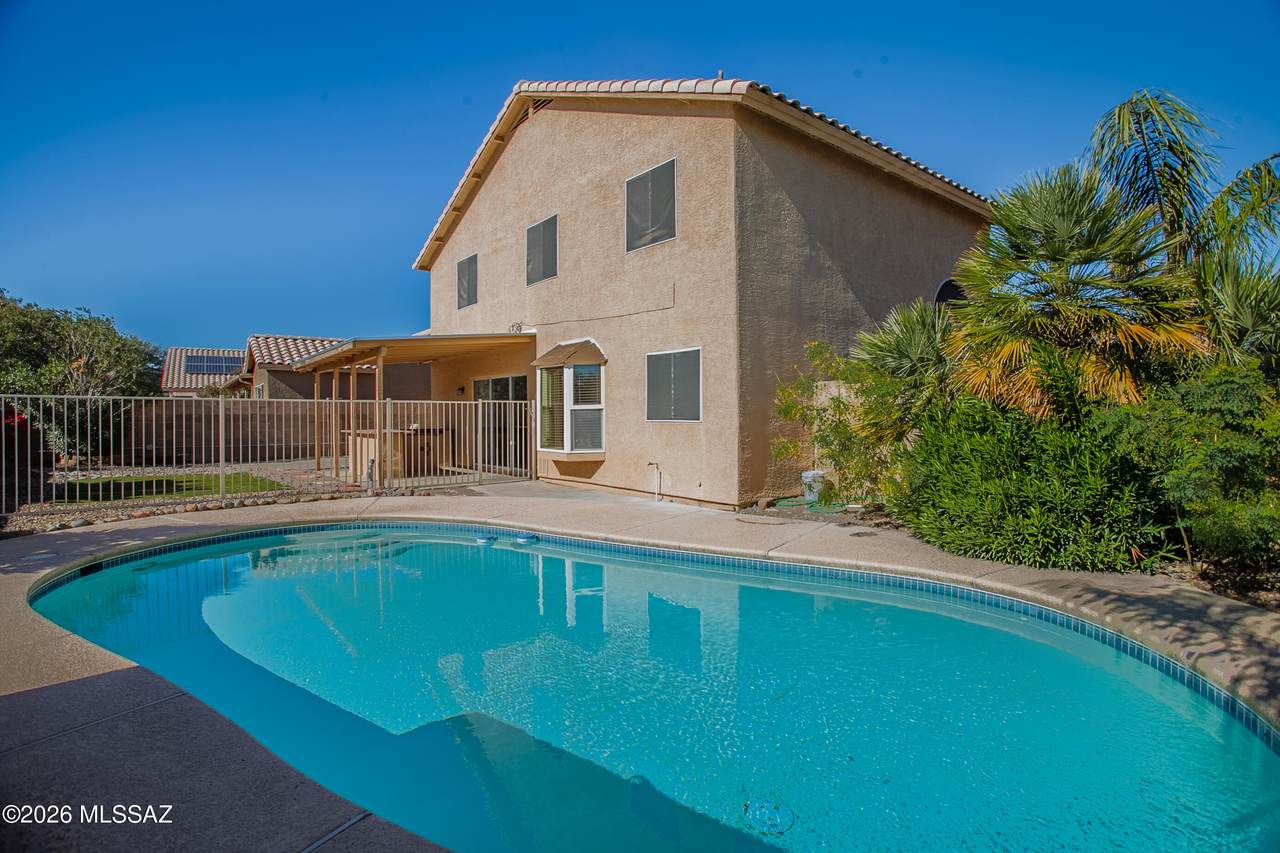 7585 Summer Sky Drive - Photo 1