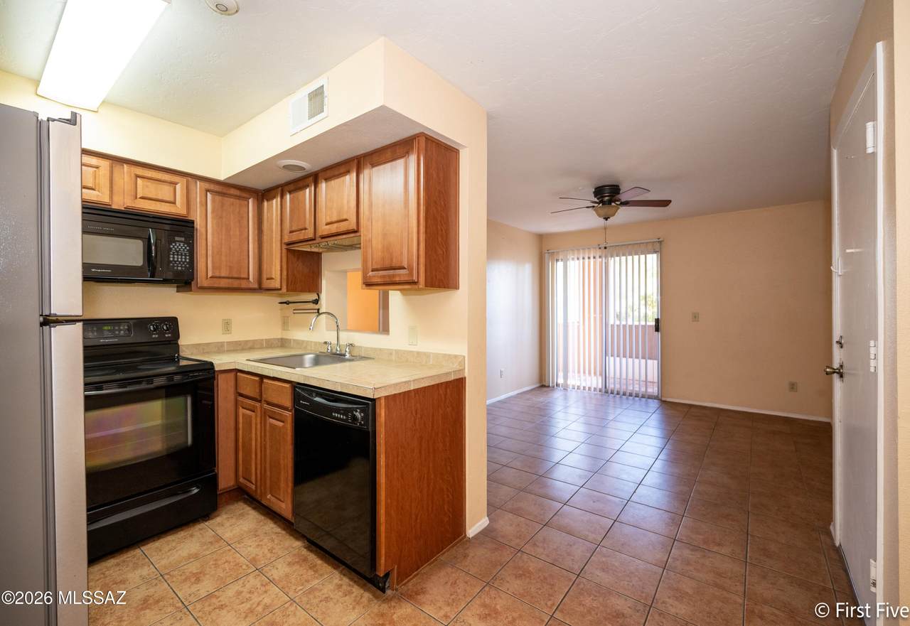 1810 Blacklidge Drive - Photo 1