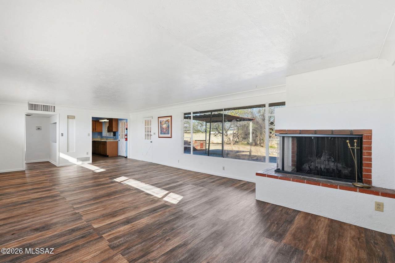 https://bt-photos.global.ssl.fastly.net/tucson/1280_boomver_1_22601550-2.jpg