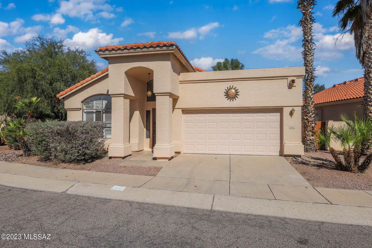 7847 Marquise Drive - Photo 1