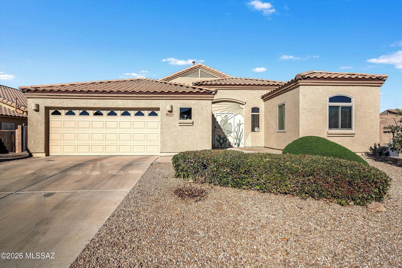 6456 Knoll Pines Way - Photo 1