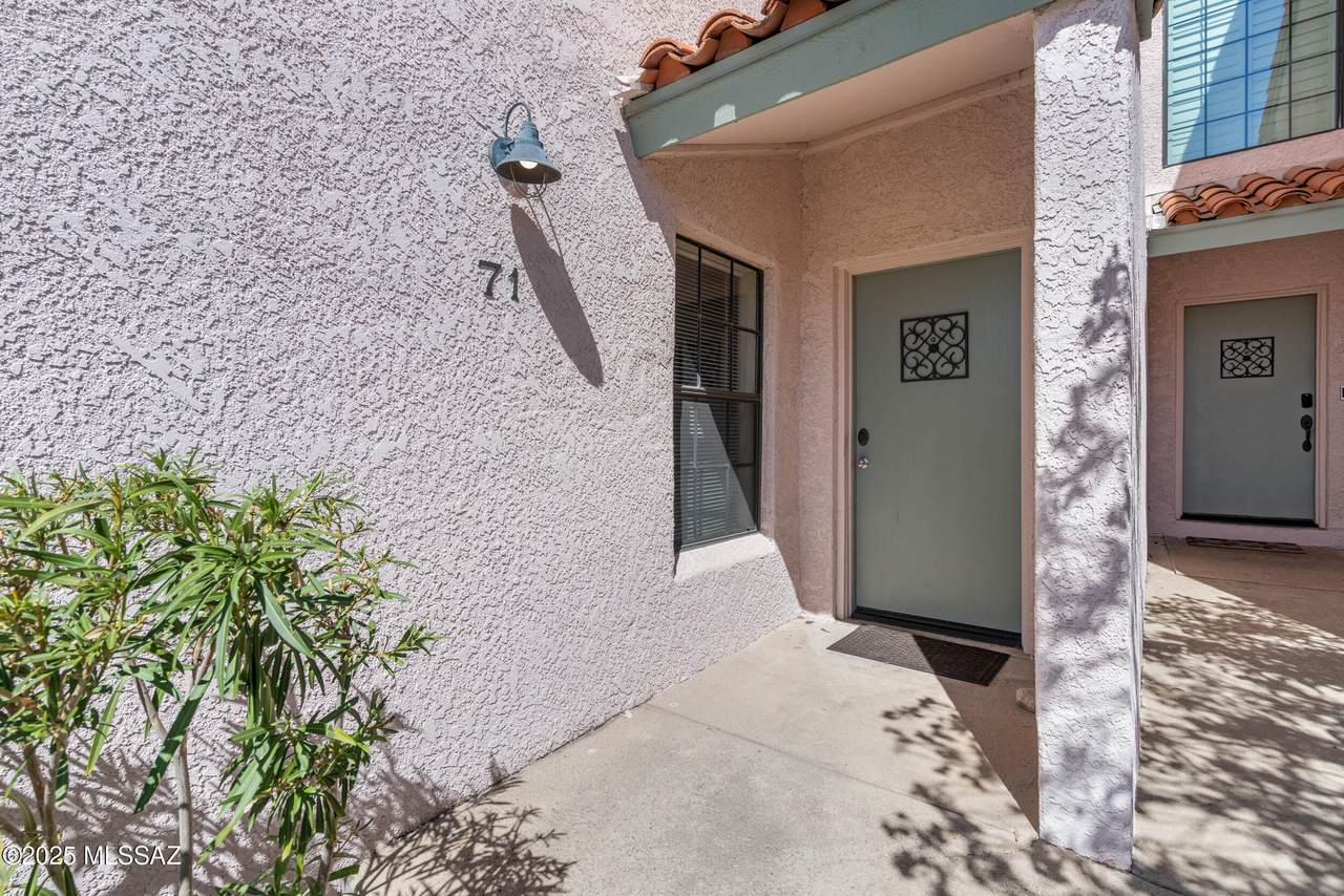 6471 Tierra De Las Catalinas - Photo 1