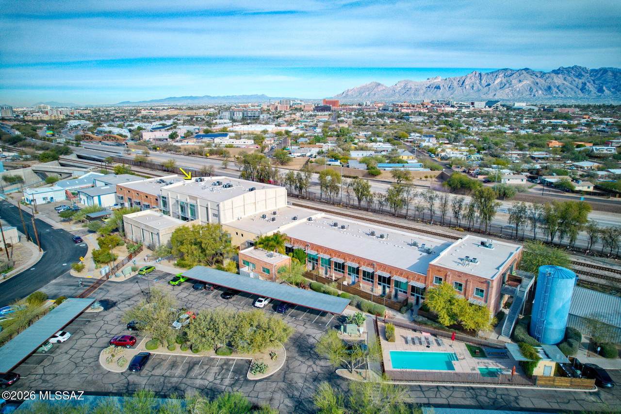 1001 17th Street - Photo 1