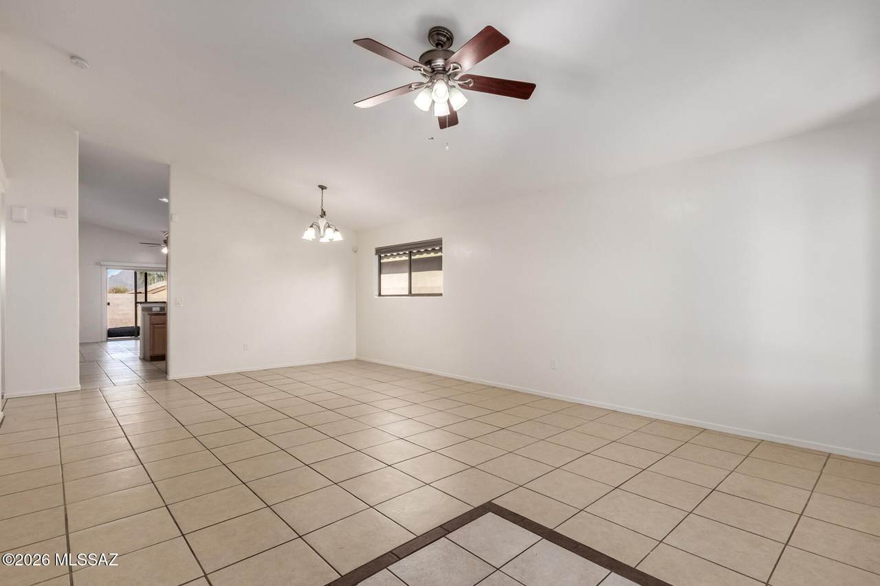 https://bt-photos.global.ssl.fastly.net/tucson/1280_boomver_1_22602760-2.jpg