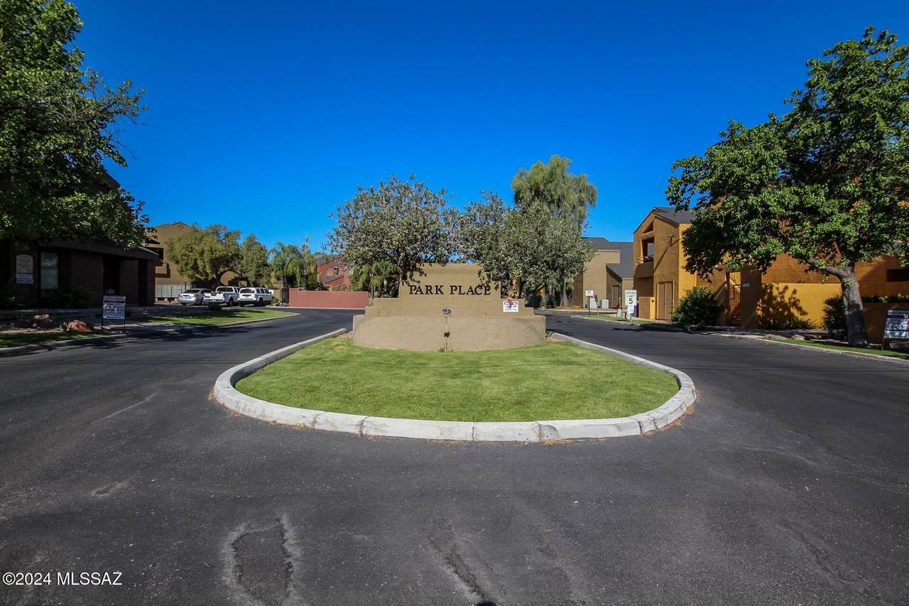 1262 Weimer Ci Circle - Photo 1