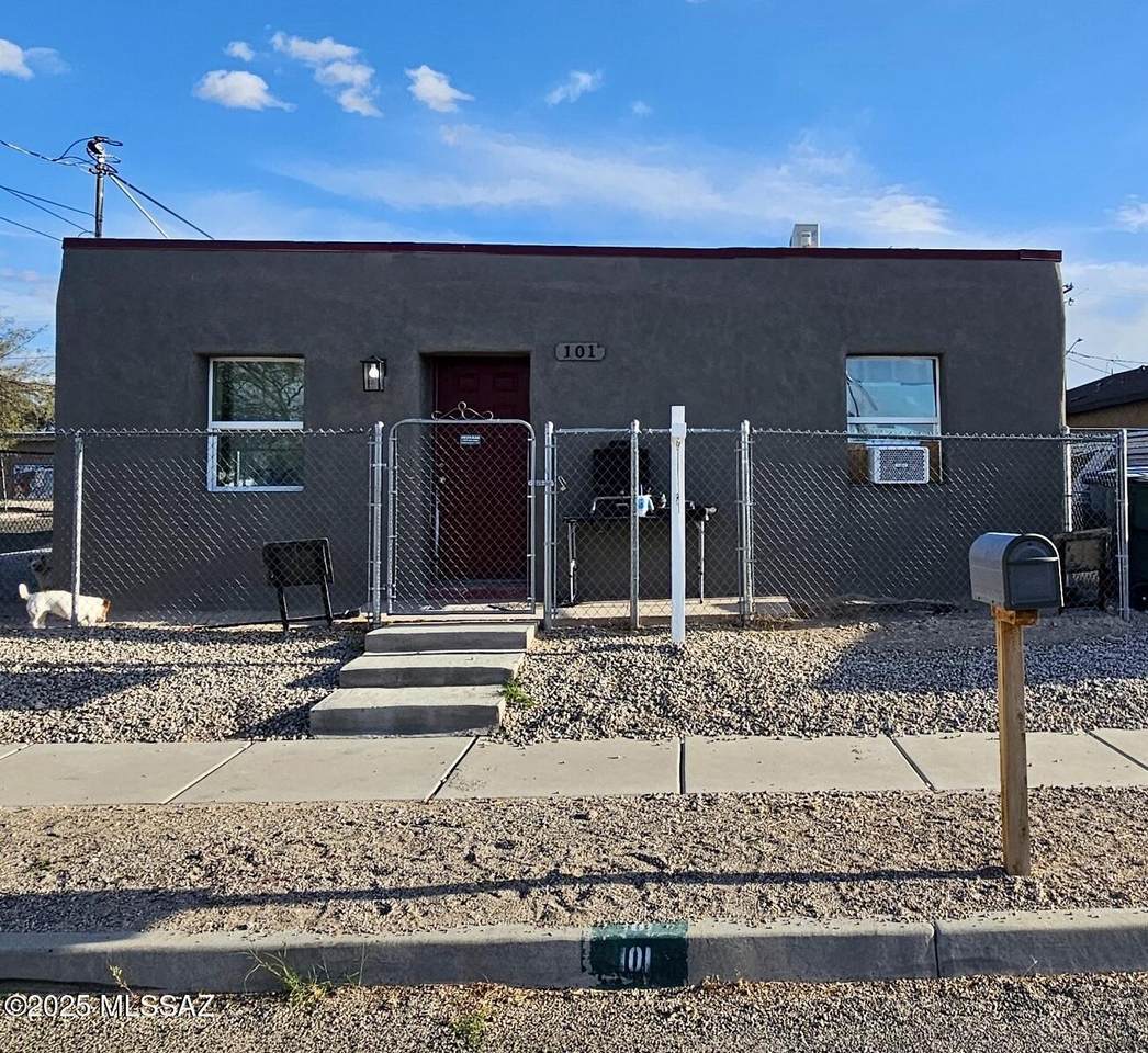 1704 7th Avenue - Photo 1