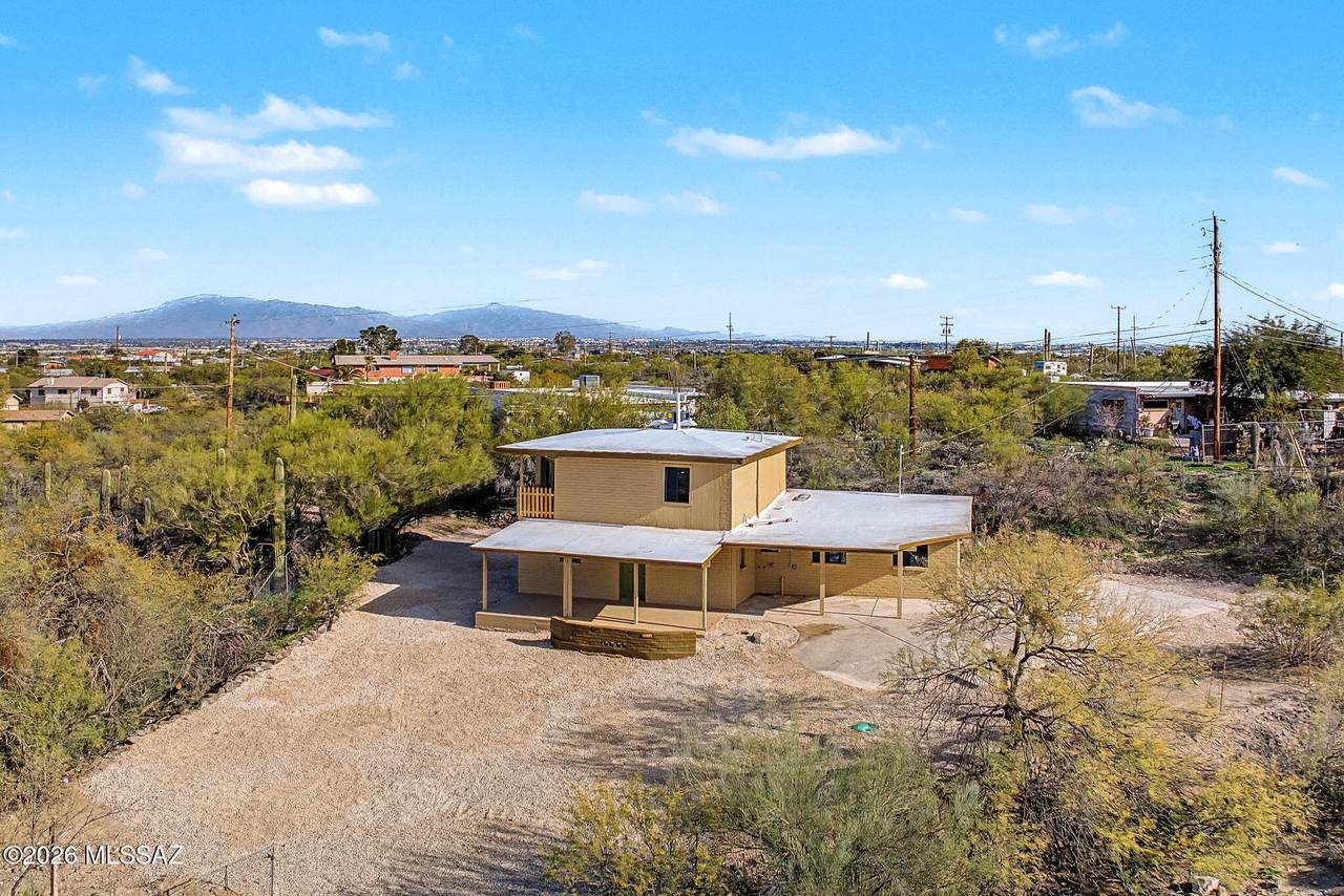 2607 Arthur Place - Photo 1