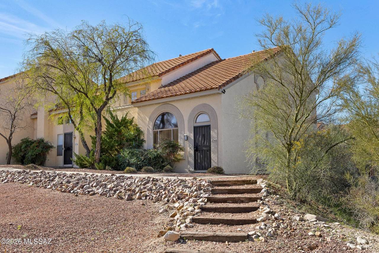 2740 Avenida Azahar - Photo 1