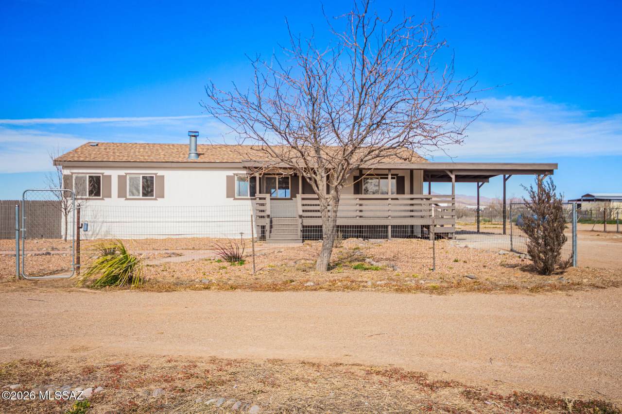 1250 Packing Plant Road - Photo 1