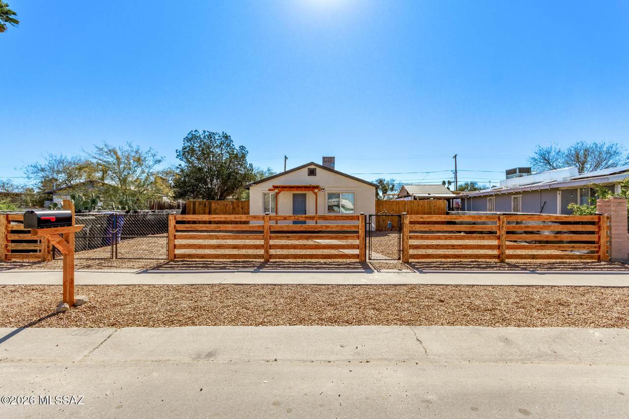 https://bt-photos.global.ssl.fastly.net/tucson/1280_boomver_1_22603804-2.jpg