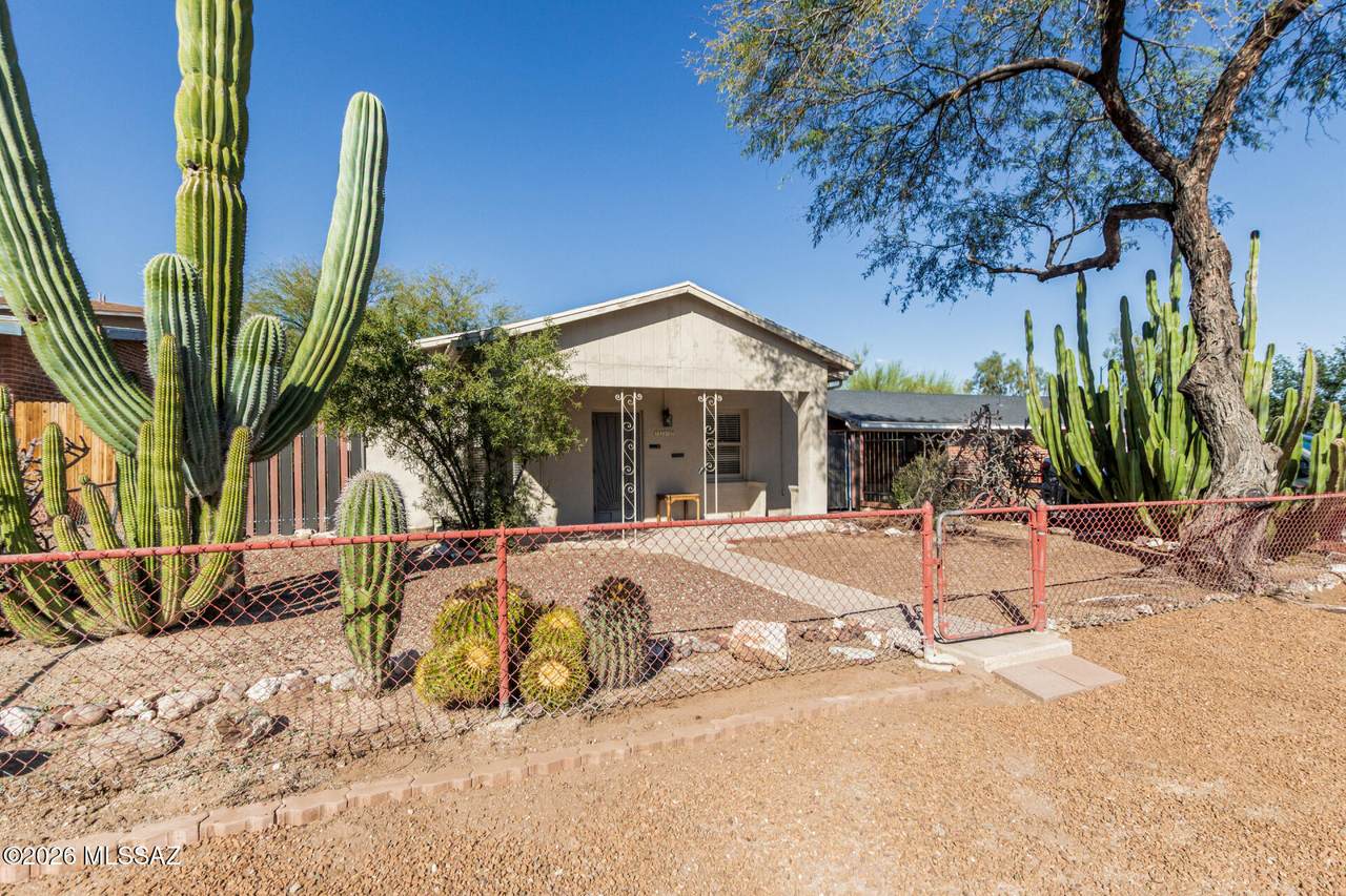 https://bt-photos.global.ssl.fastly.net/tucson/1280_boomver_1_22603841-2.jpg