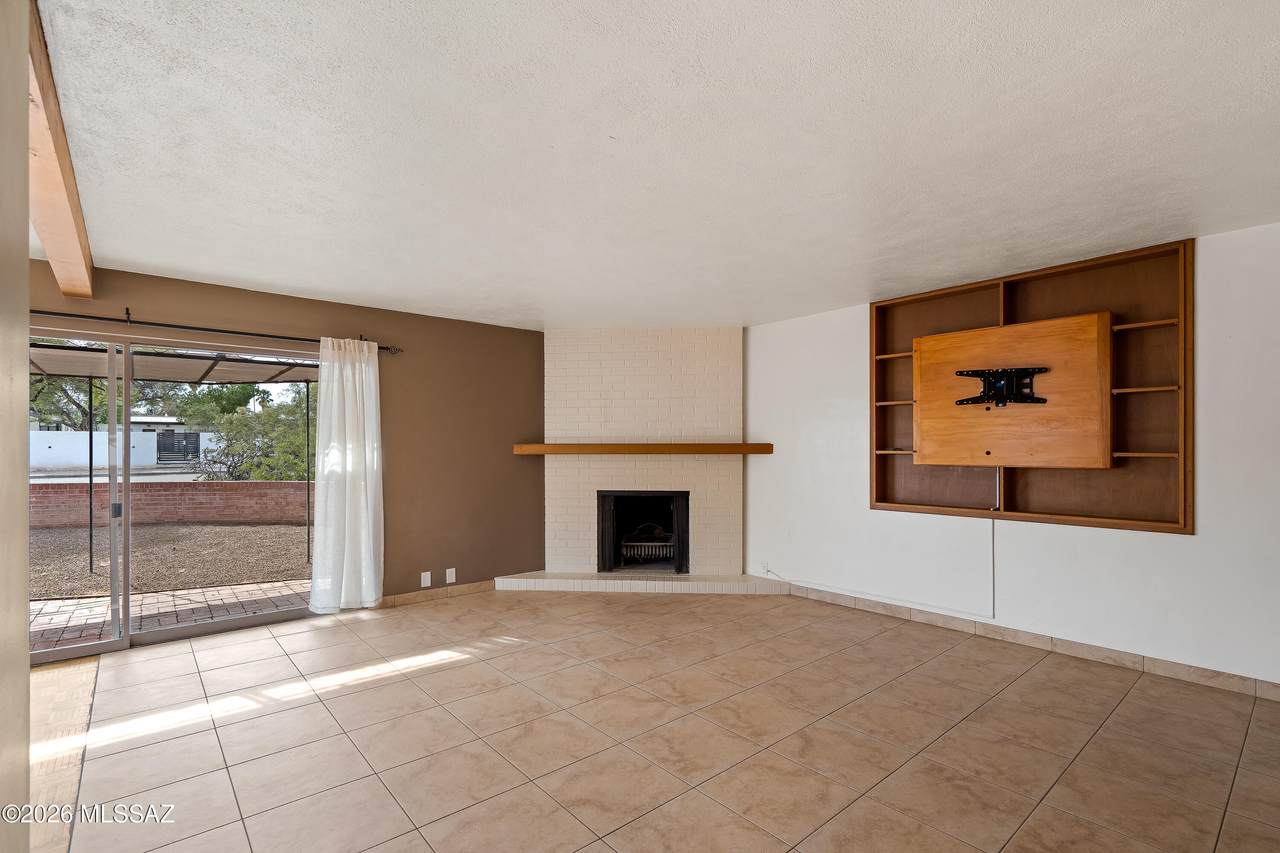 https://bt-photos.global.ssl.fastly.net/tucson/1280_boomver_1_22603910-2.jpg