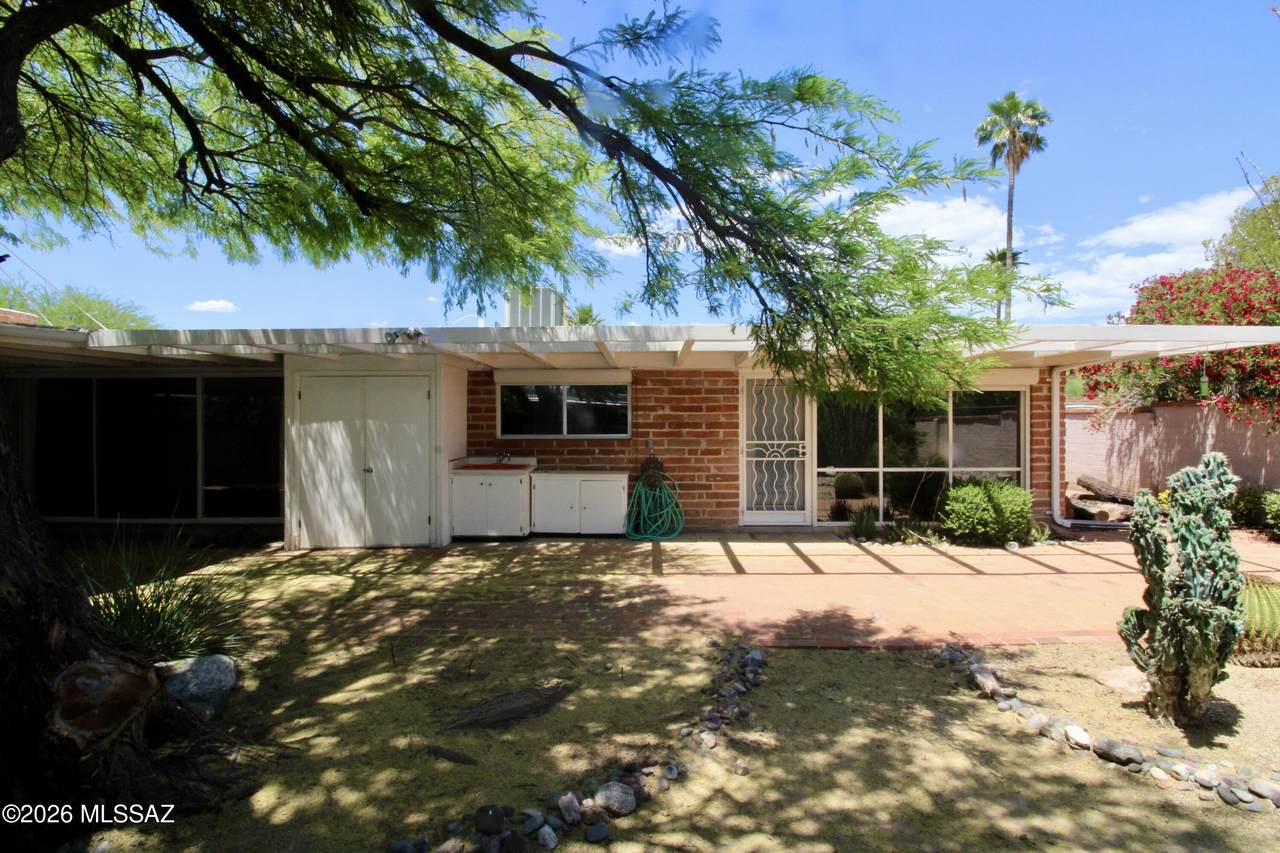 5434 6th Street - Photo 1