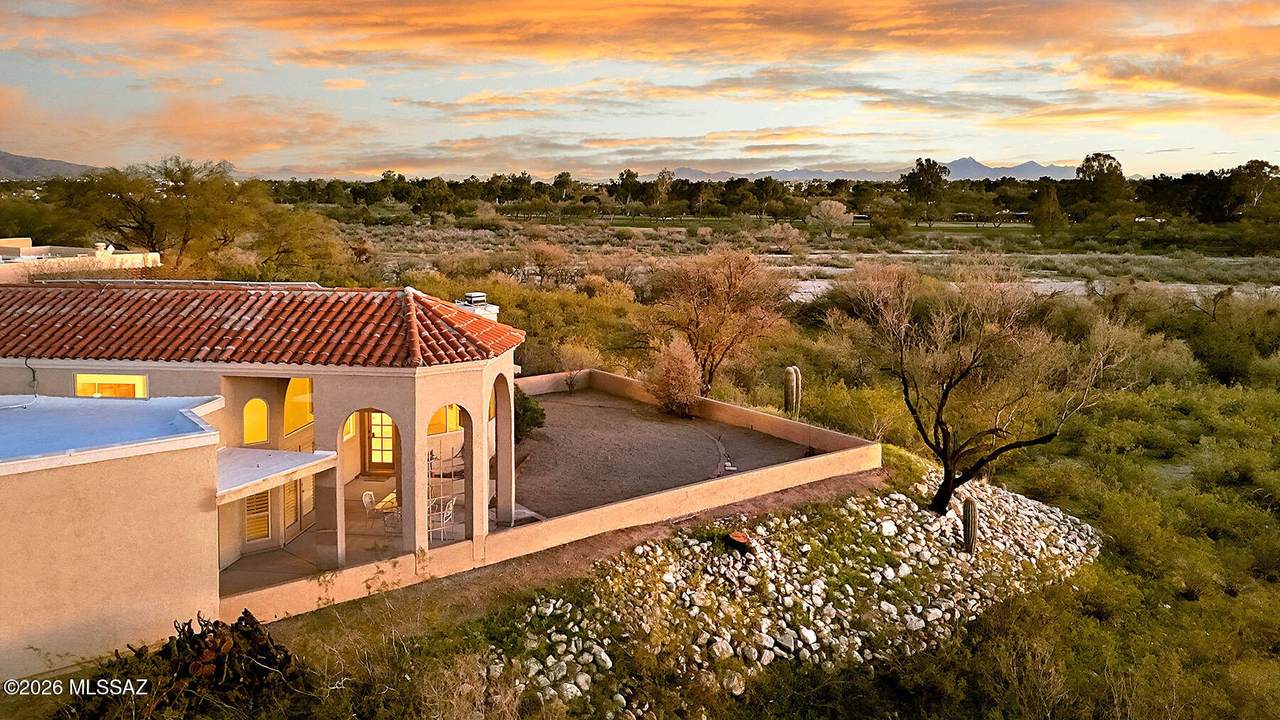 https://bt-photos.global.ssl.fastly.net/tucson/orig_boomver_1_22604095-2.jpg