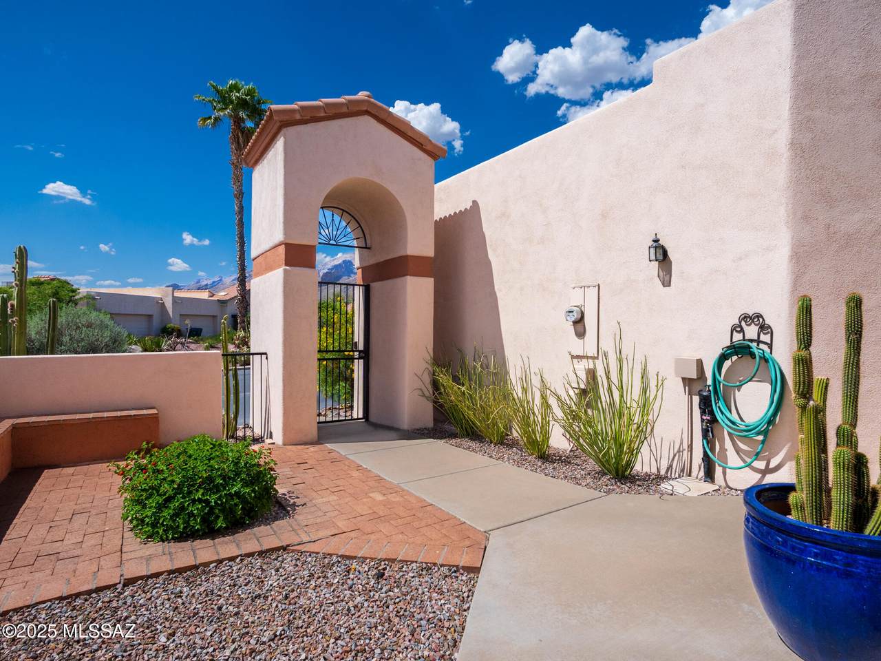 https://bt-photos.global.ssl.fastly.net/tucson/1280_boomver_1_22604192-2.jpg