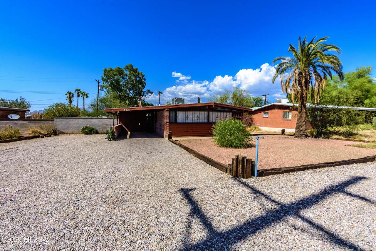 https://bt-photos.global.ssl.fastly.net/tucson/1280_boomver_1_22604367-2.jpg