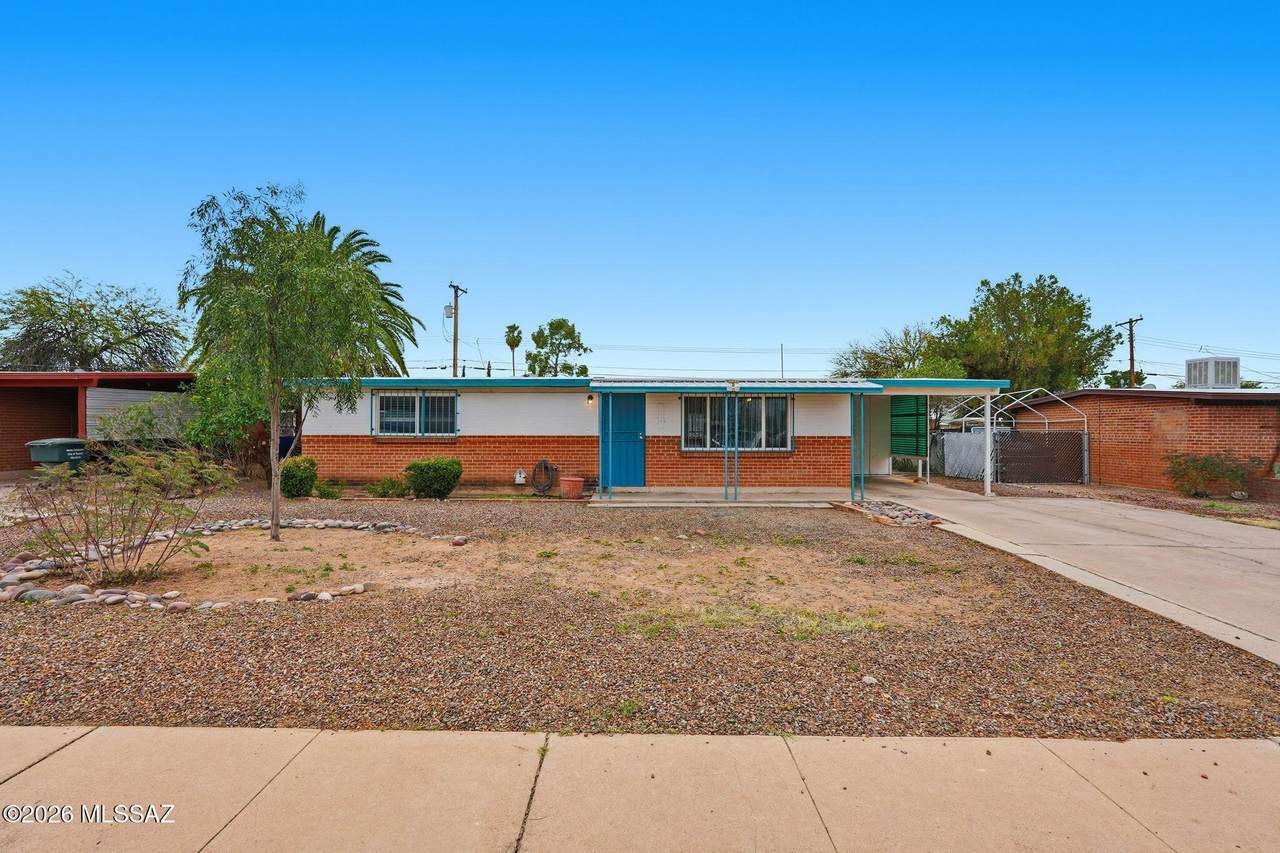 4774 Andrew Street - Photo 1