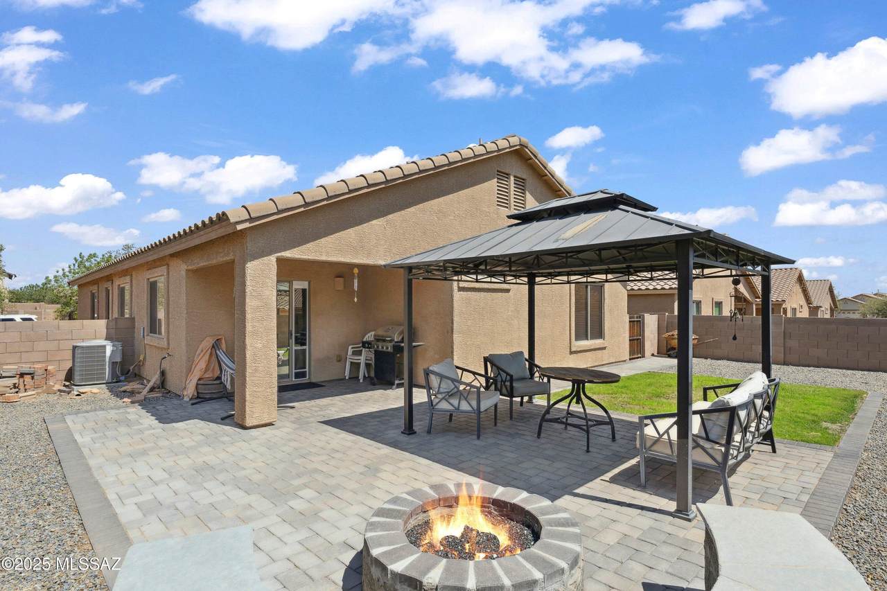 https://bt-photos.global.ssl.fastly.net/tucson/1280_boomver_1_22604592-2.jpg
