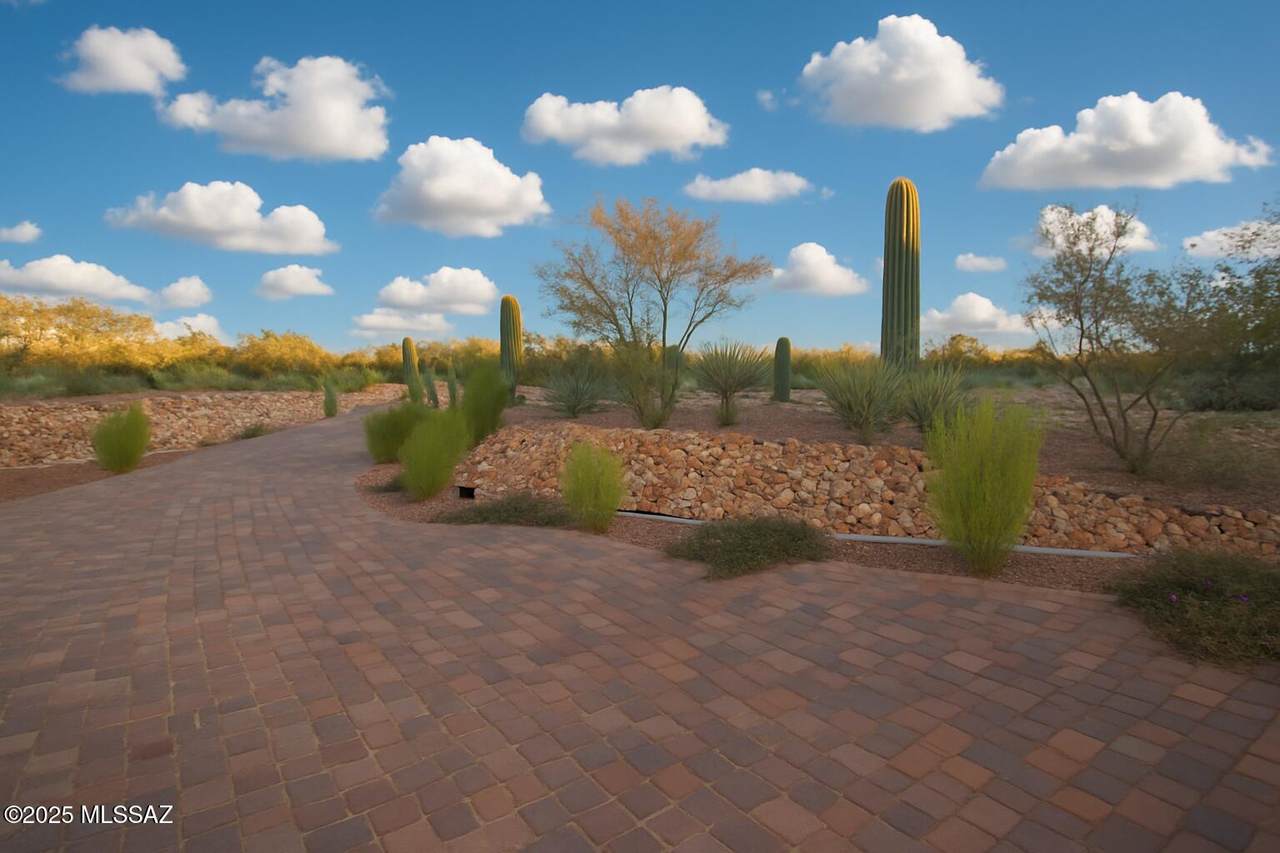 https://bt-photos.global.ssl.fastly.net/tucson/1280_boomver_1_22604609-2.jpg