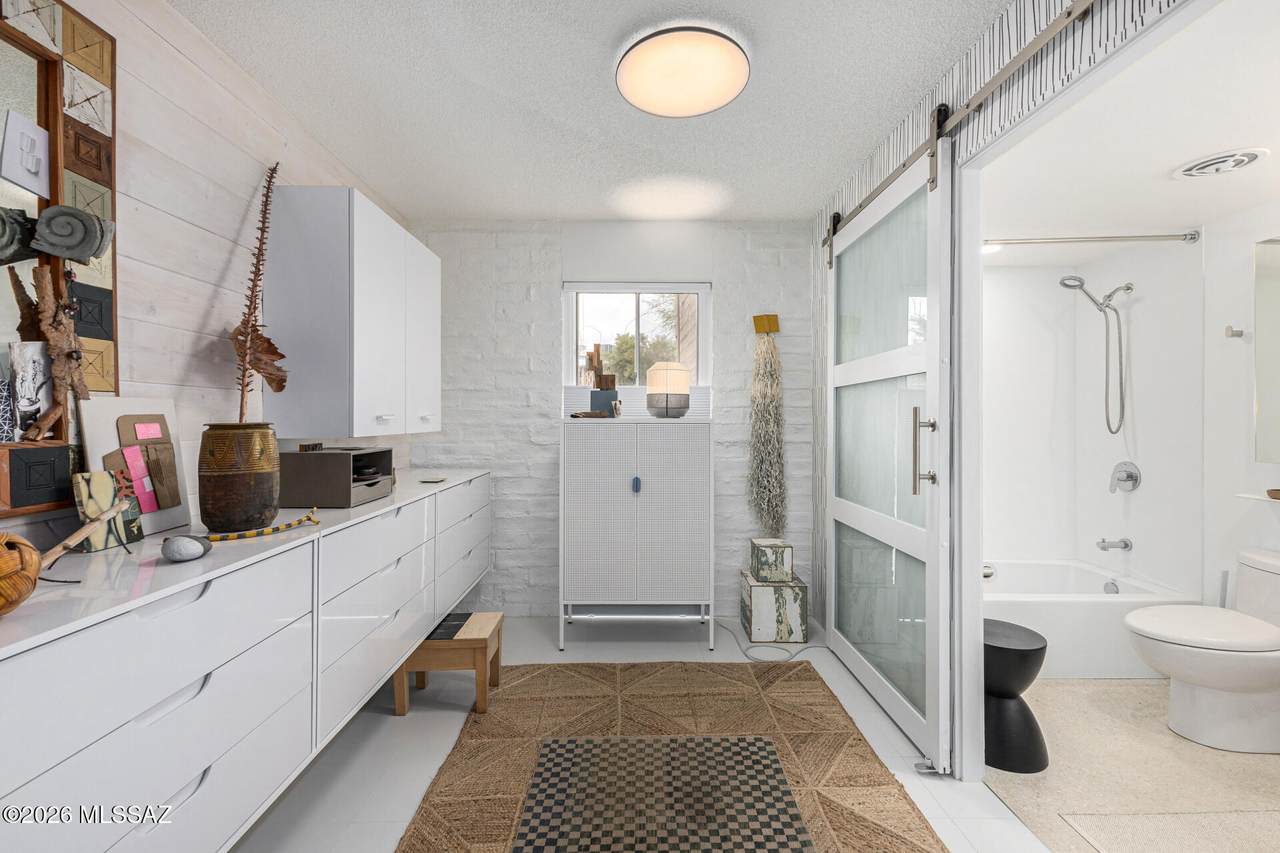 2 Greenock Drive - Photo 1