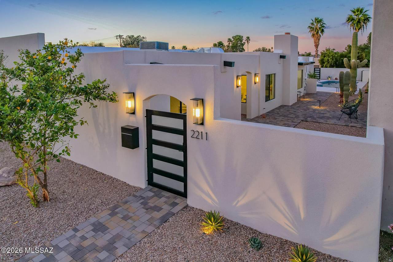 2211 Mabel Street - Photo 1