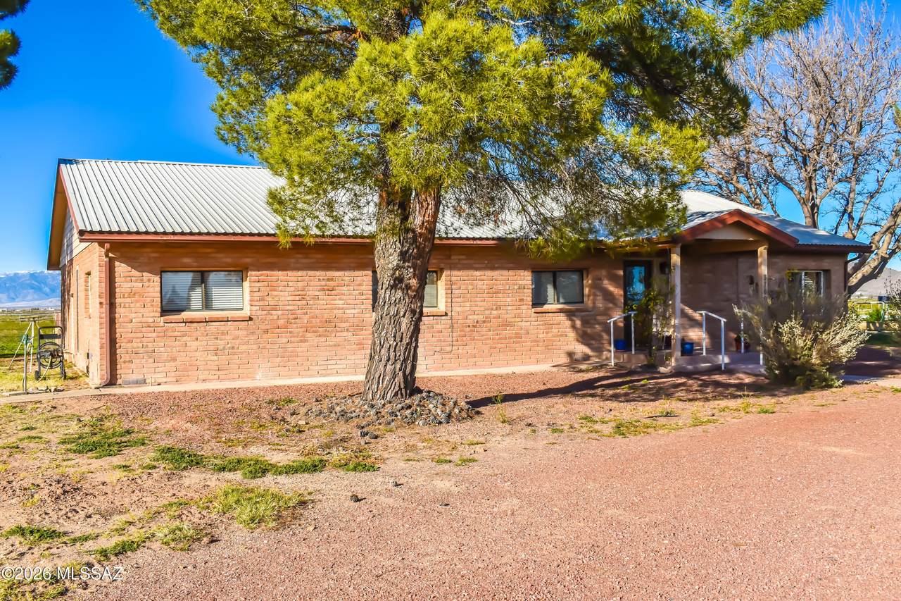 3760 Valley View Lane - Photo 1