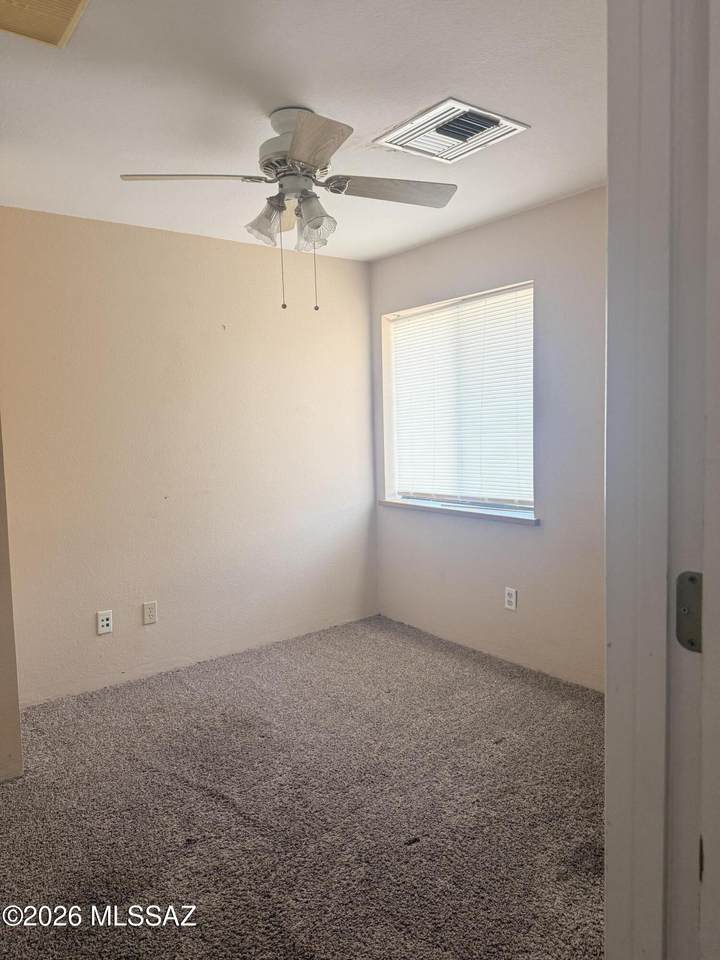 https://bt-photos.global.ssl.fastly.net/tucson/1280_boomver_1_22605089-2.jpg