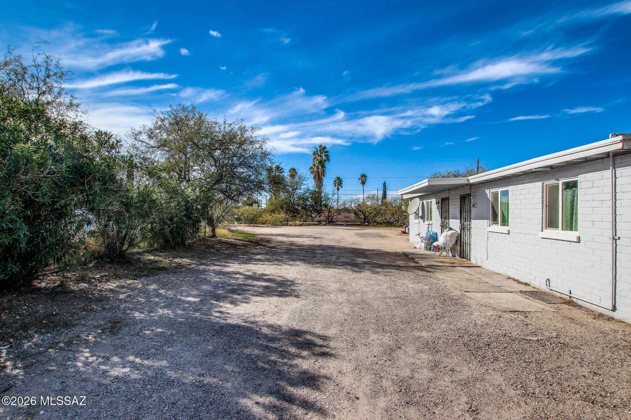 1714 Jefferson Avenue - Photo 1