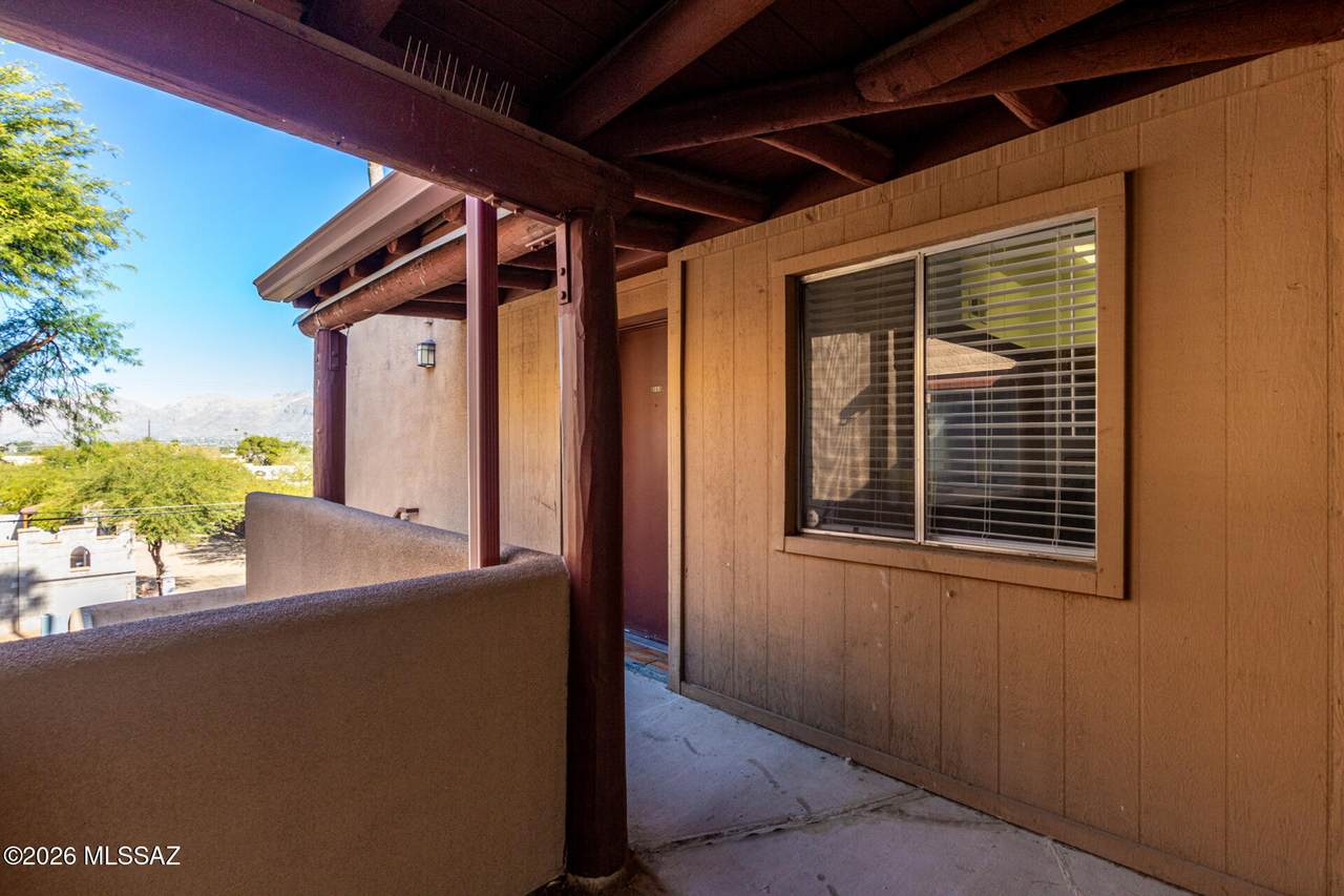 1810 Blacklidge Drive - Photo 1