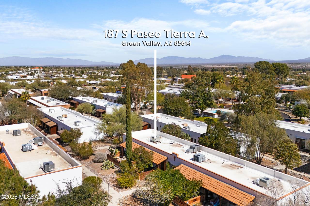 187 Paseo Tierra - Photo 1