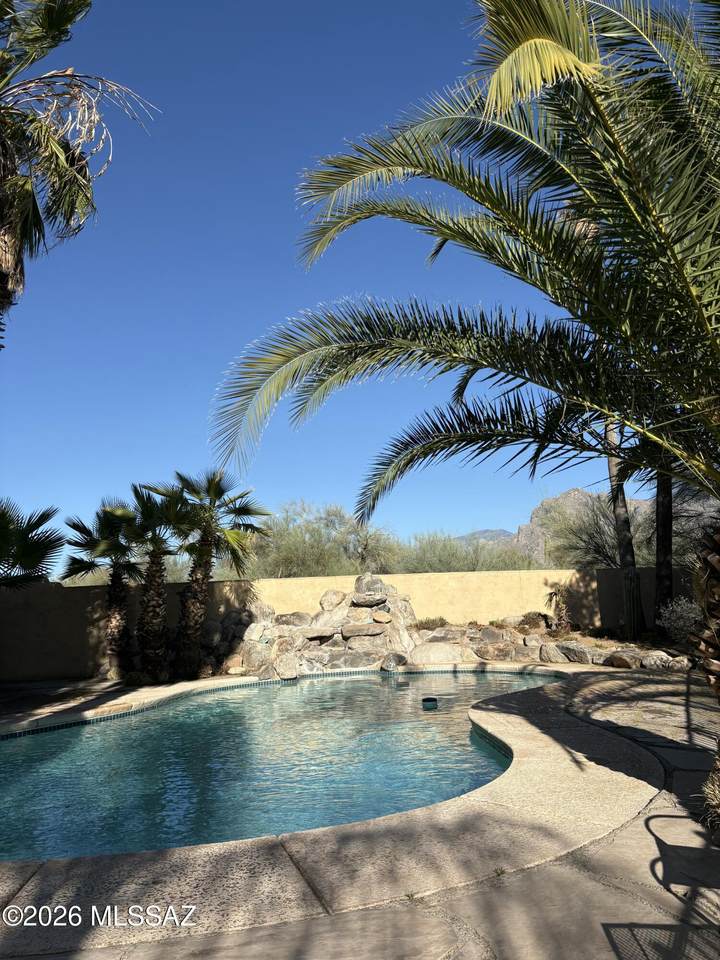 8100 Romero Avenue - Photo 1