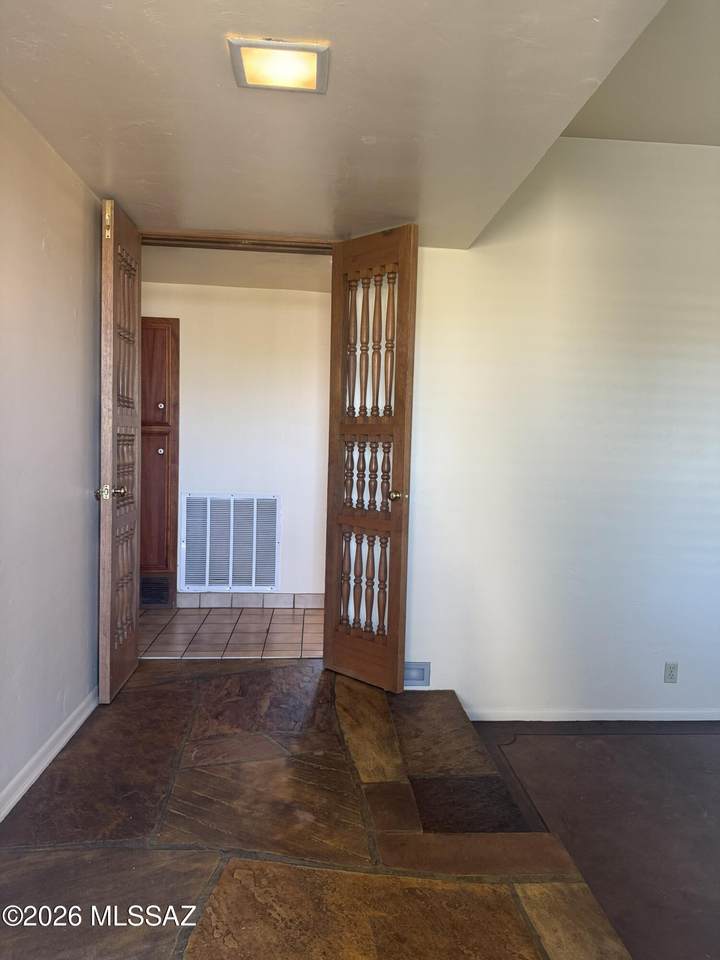 https://bt-photos.global.ssl.fastly.net/tucson/1280_boomver_1_22605371-2.jpg