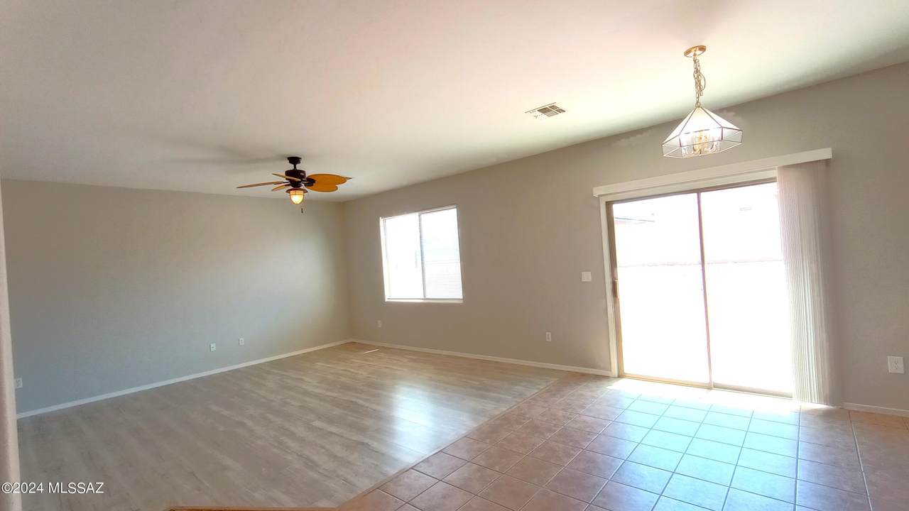 https://bt-photos.global.ssl.fastly.net/tucson/1280_boomver_1_22605542-2.jpg