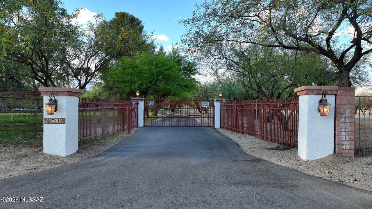 https://bt-photos.global.ssl.fastly.net/tucson/1280_boomver_1_22605572-2.jpg