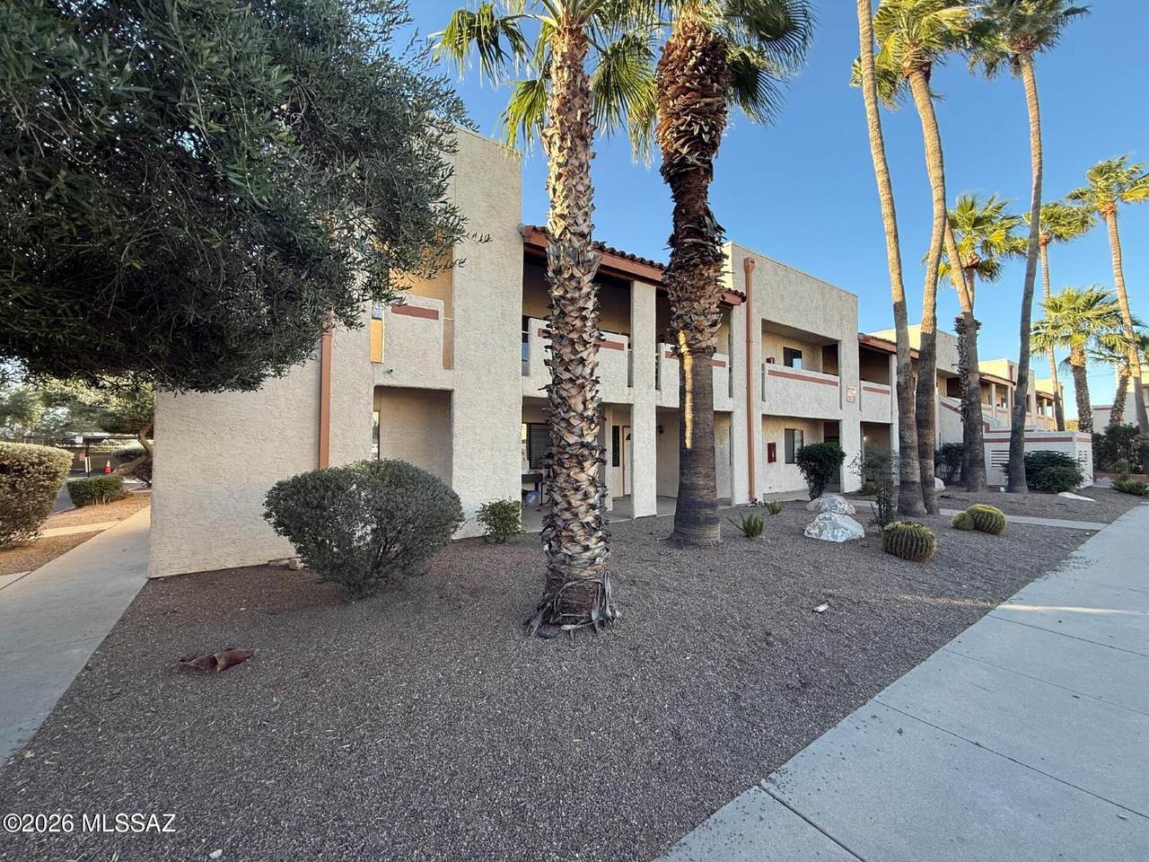 455 Kelso Street - Photo 1