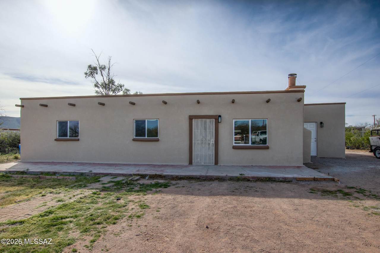 7460 Meadowlark - Photo 1