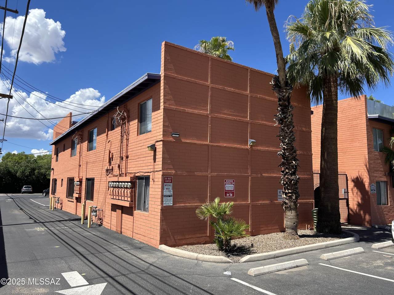https://bt-photos.global.ssl.fastly.net/tucson/1280_boomver_1_22605942-2.jpg