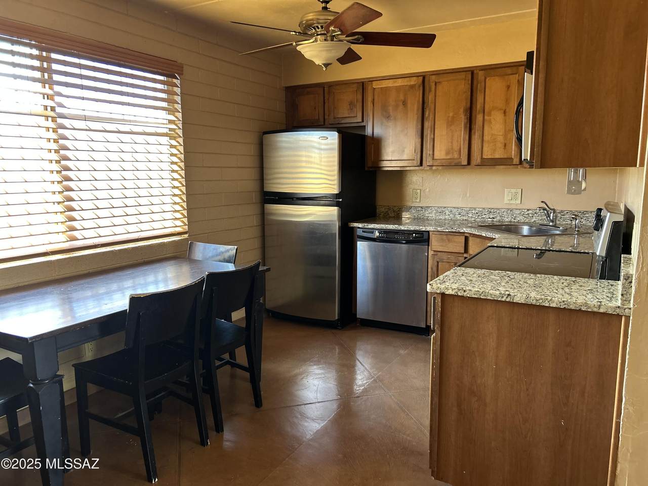 https://bt-photos.global.ssl.fastly.net/tucson/1280_boomver_1_22605942-2.jpg