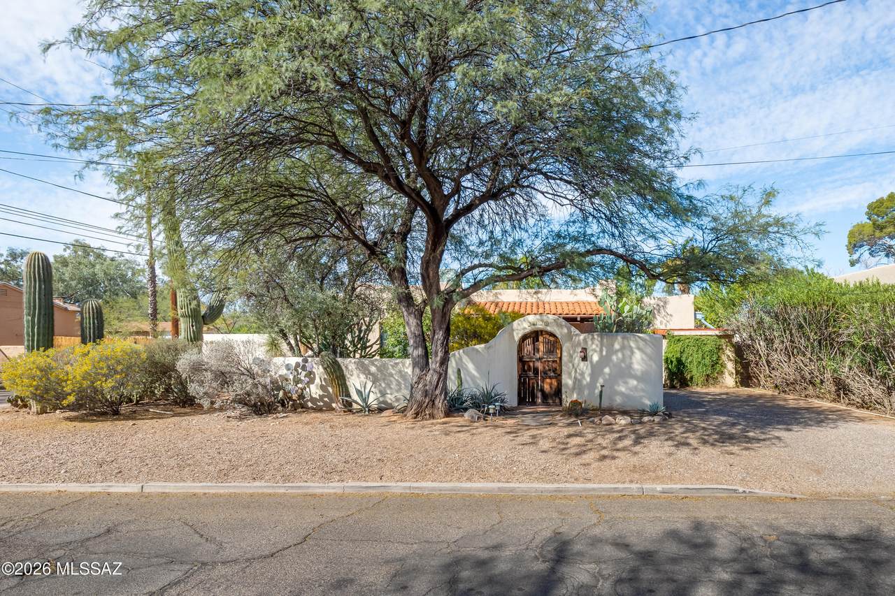 1209 Stewart Avenue - Photo 1