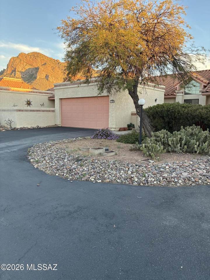 92 Horizon Circle - Photo 1