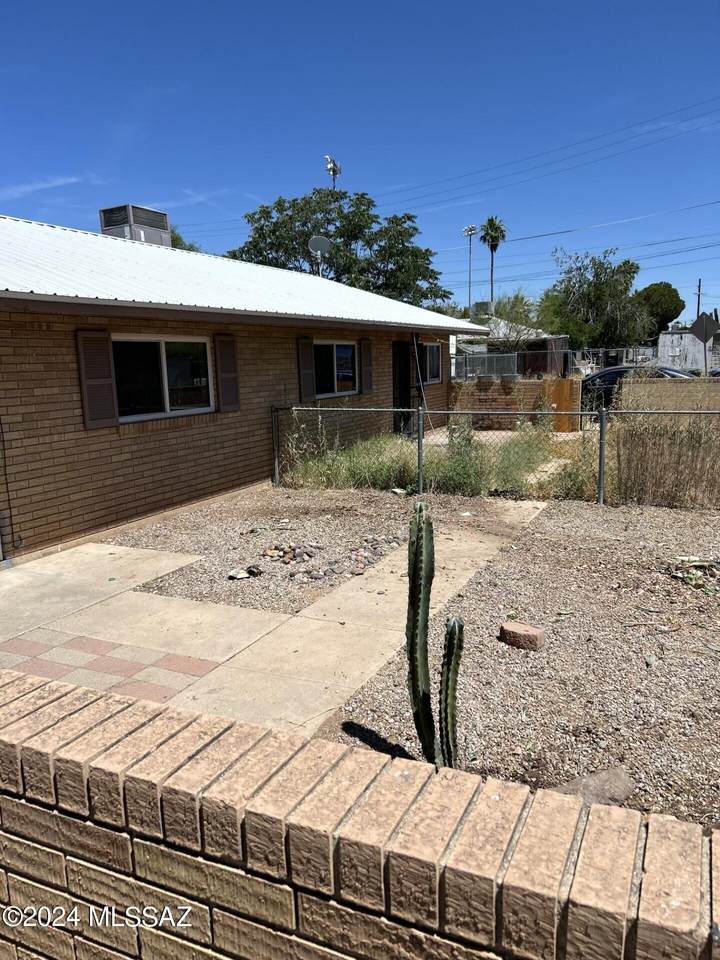 https://bt-photos.global.ssl.fastly.net/tucson/1280_boomver_1_22606368-2.jpg