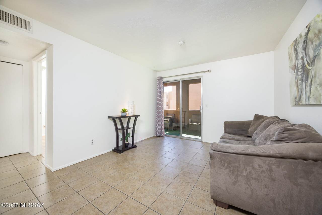 https://bt-photos.global.ssl.fastly.net/tucson/1280_boomver_1_22606390-2.jpg